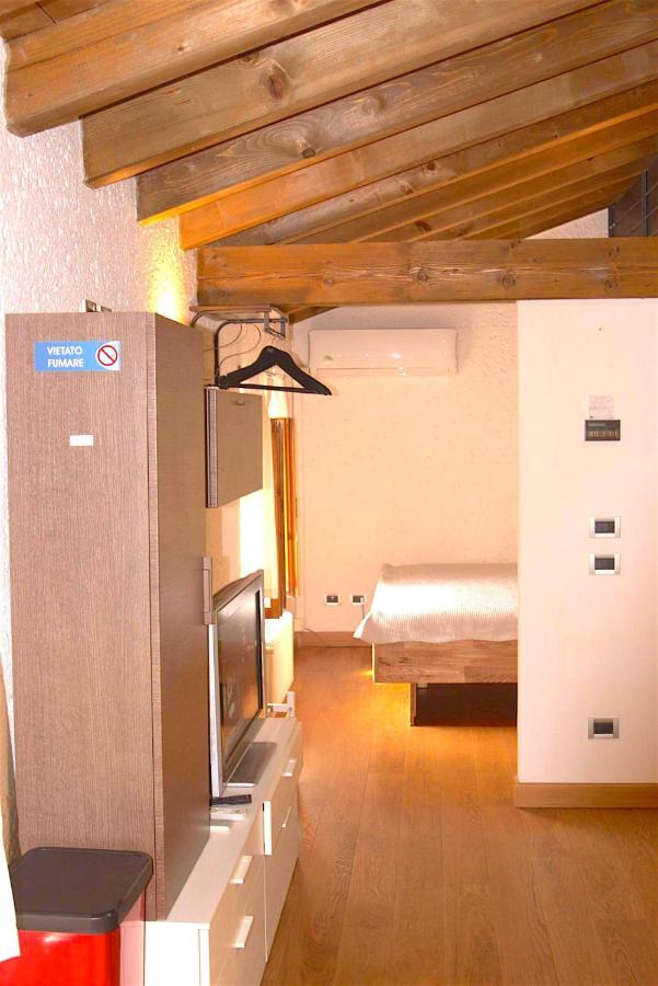 Aly D'Angelo Alla Torre - Immobiliare Azzurra Bardolino Exterior photo